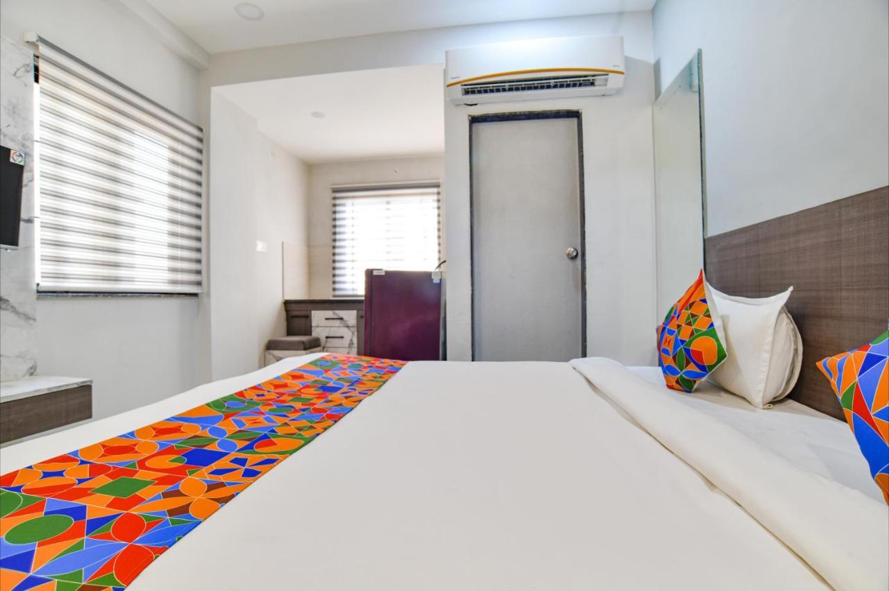 Fabhotel Dev'S Inn Indaur Kültér fotó