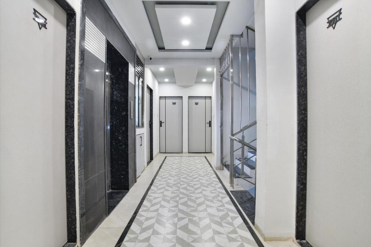 Fabhotel Dev'S Inn Indaur Kültér fotó