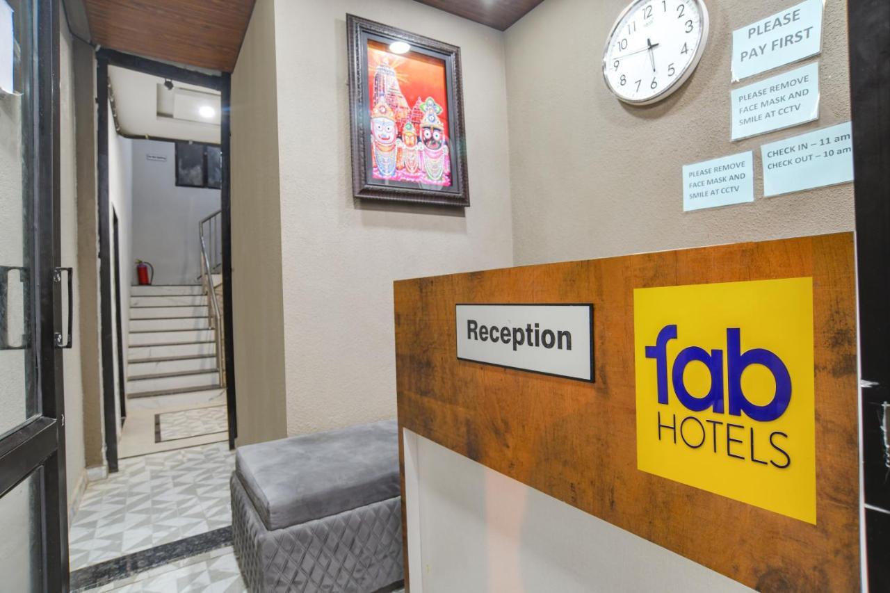 Fabhotel Dev'S Inn Indaur Kültér fotó