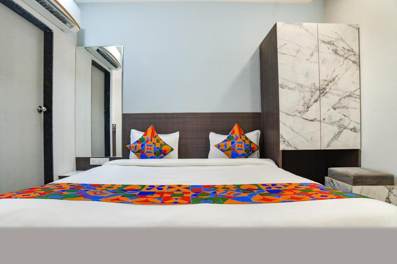 Fabhotel Dev'S Inn Indaur Kültér fotó